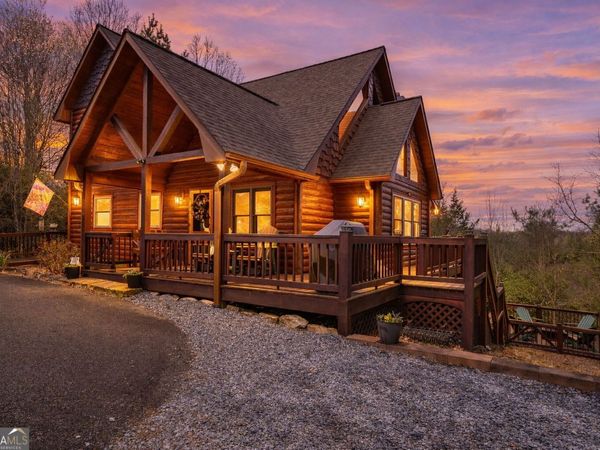 283 Black Gum Lane, Blue Ridge, GA 30513