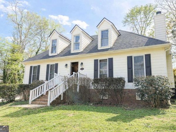 500 Clear Lake Lane, Suwanee, GA 30024