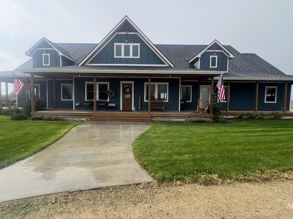 415 N Locust Grove Road, Kuna, ID 83634