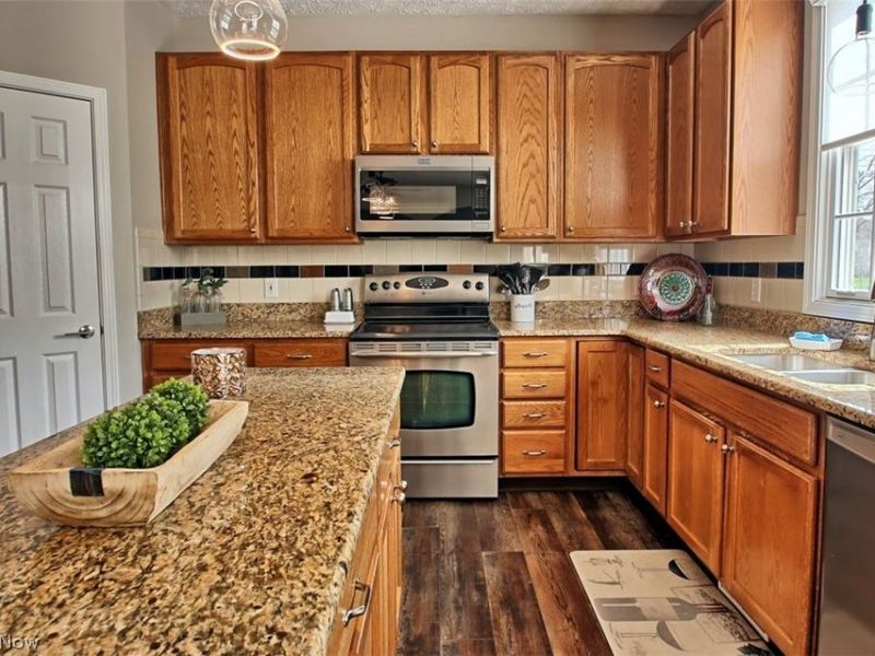 12641 Coopers Run , Strongsville, OH 44149 Photo 10