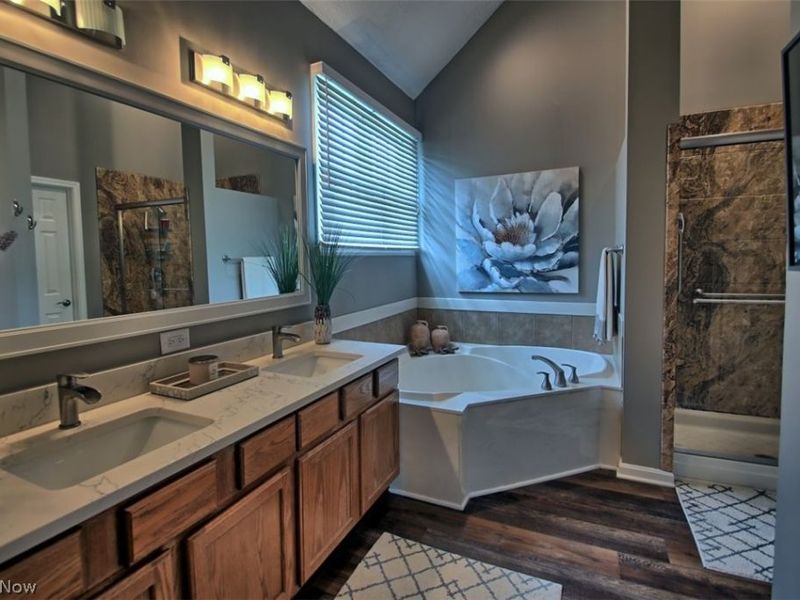 12641 Coopers Run , Strongsville, OH 44149 Photo 20