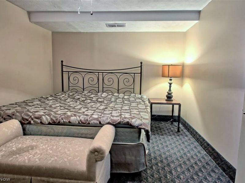 12641 Coopers Run , Strongsville, OH 44149 Photo 36