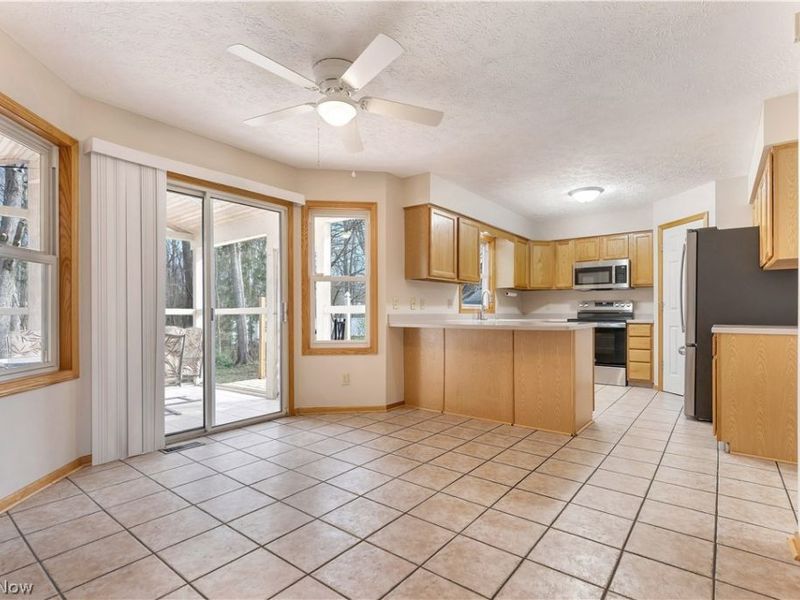 2041 Old Elm Street NE, Canton, OH 44721 Photo 16