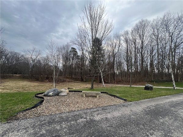 691 SOM Center Road , Mayfield Village, OH 44143