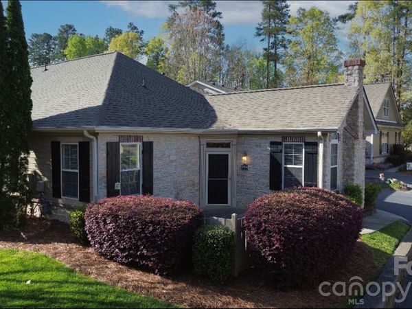 2726 Polo Club Boulevard, Matthews, NC 28105