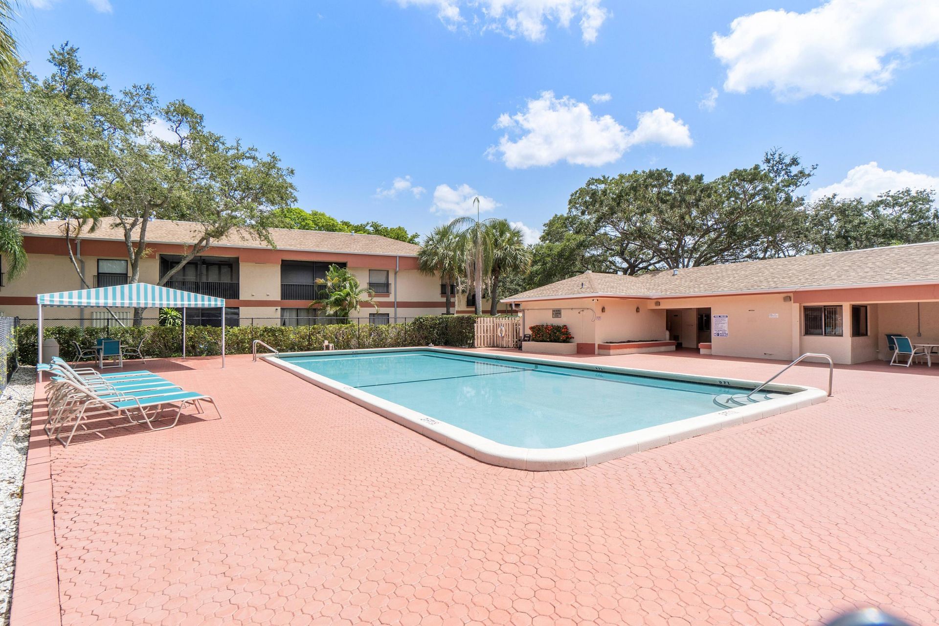 4158 Carambola Circle S, Unit 2156, Coconut Creek, FL 33066 Photo