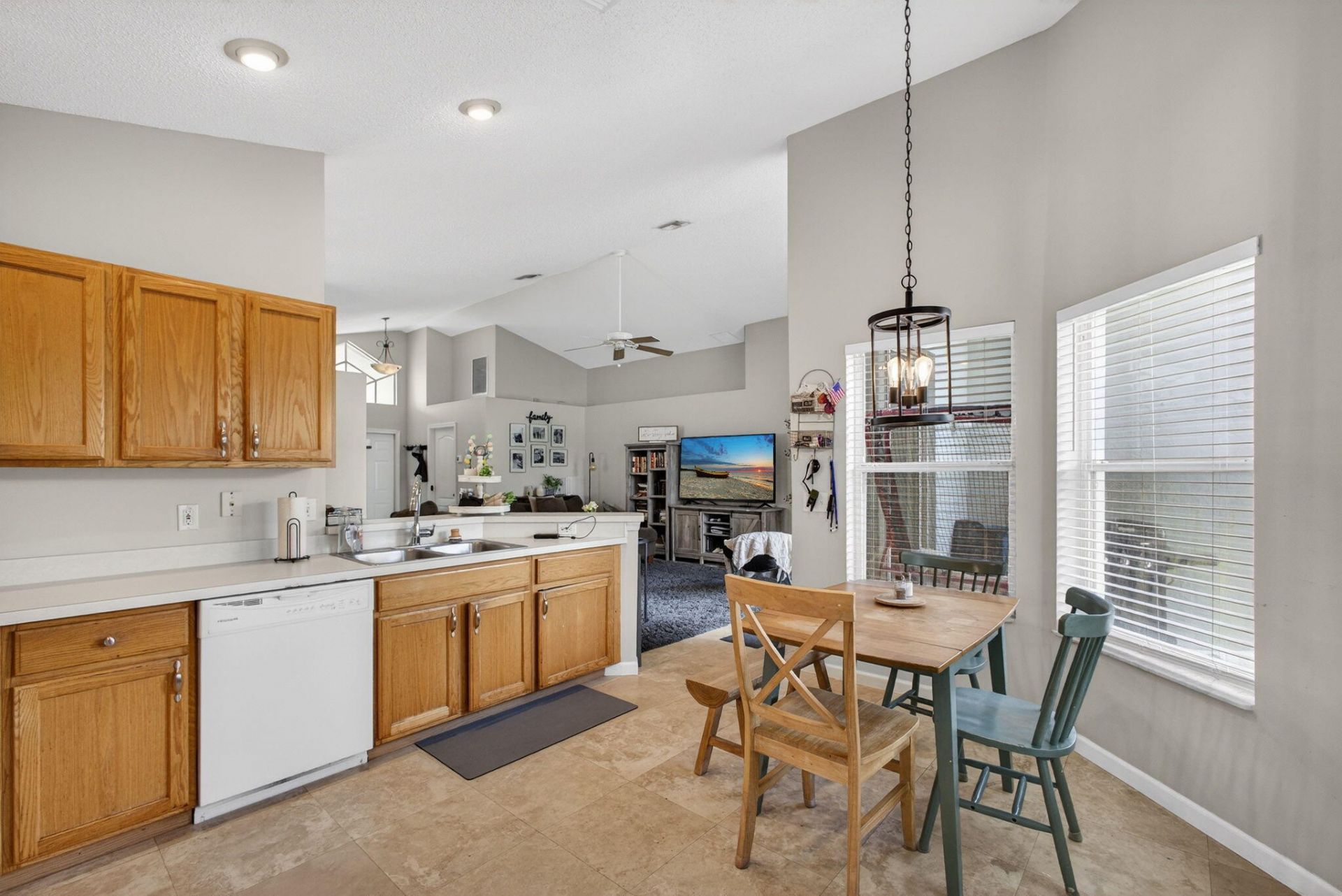 2050 Normandy Circle, West Palm Beach, FL 33409 Photo