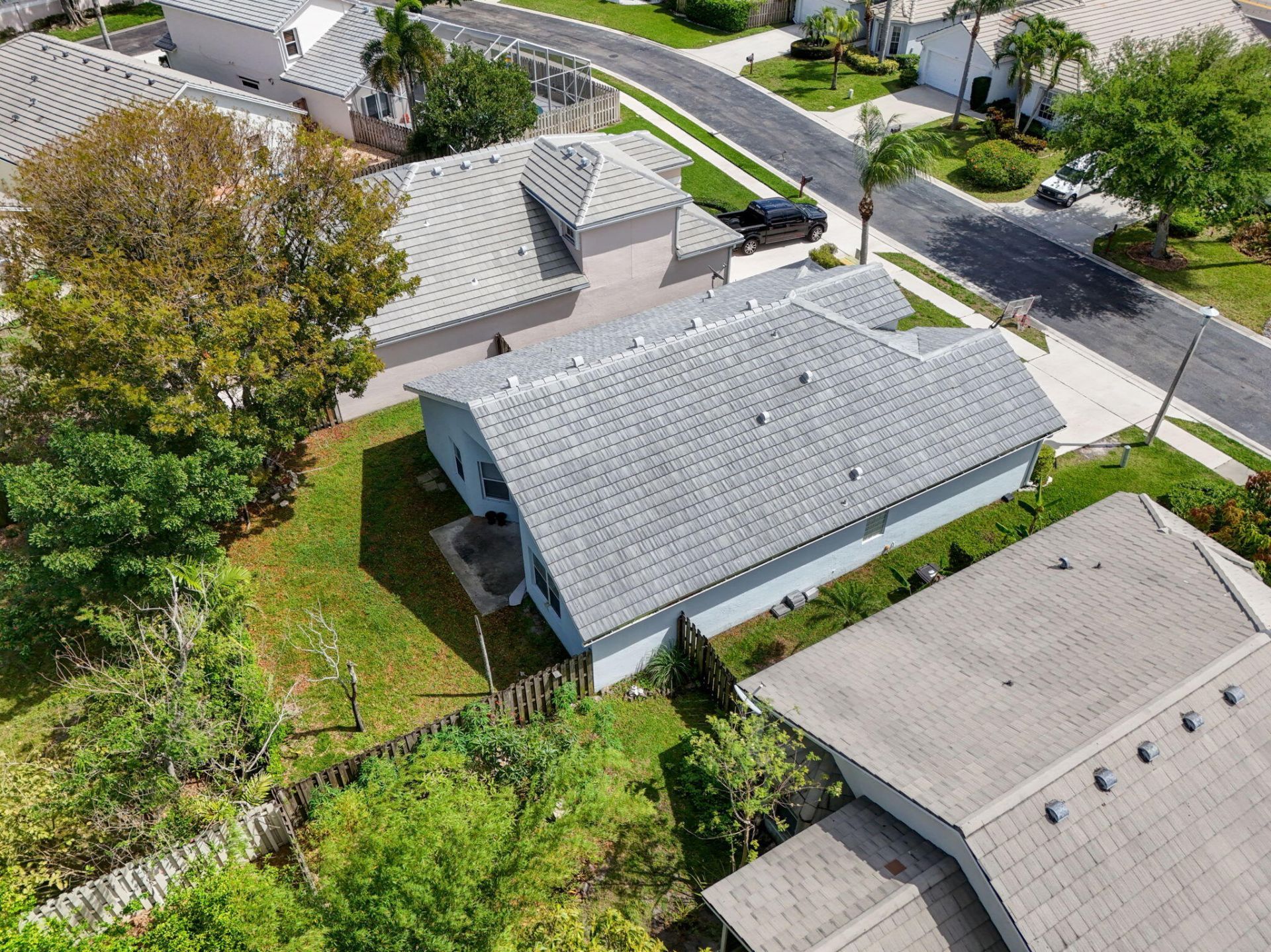 2050 Normandy Circle, West Palm Beach, FL 33409 Photo