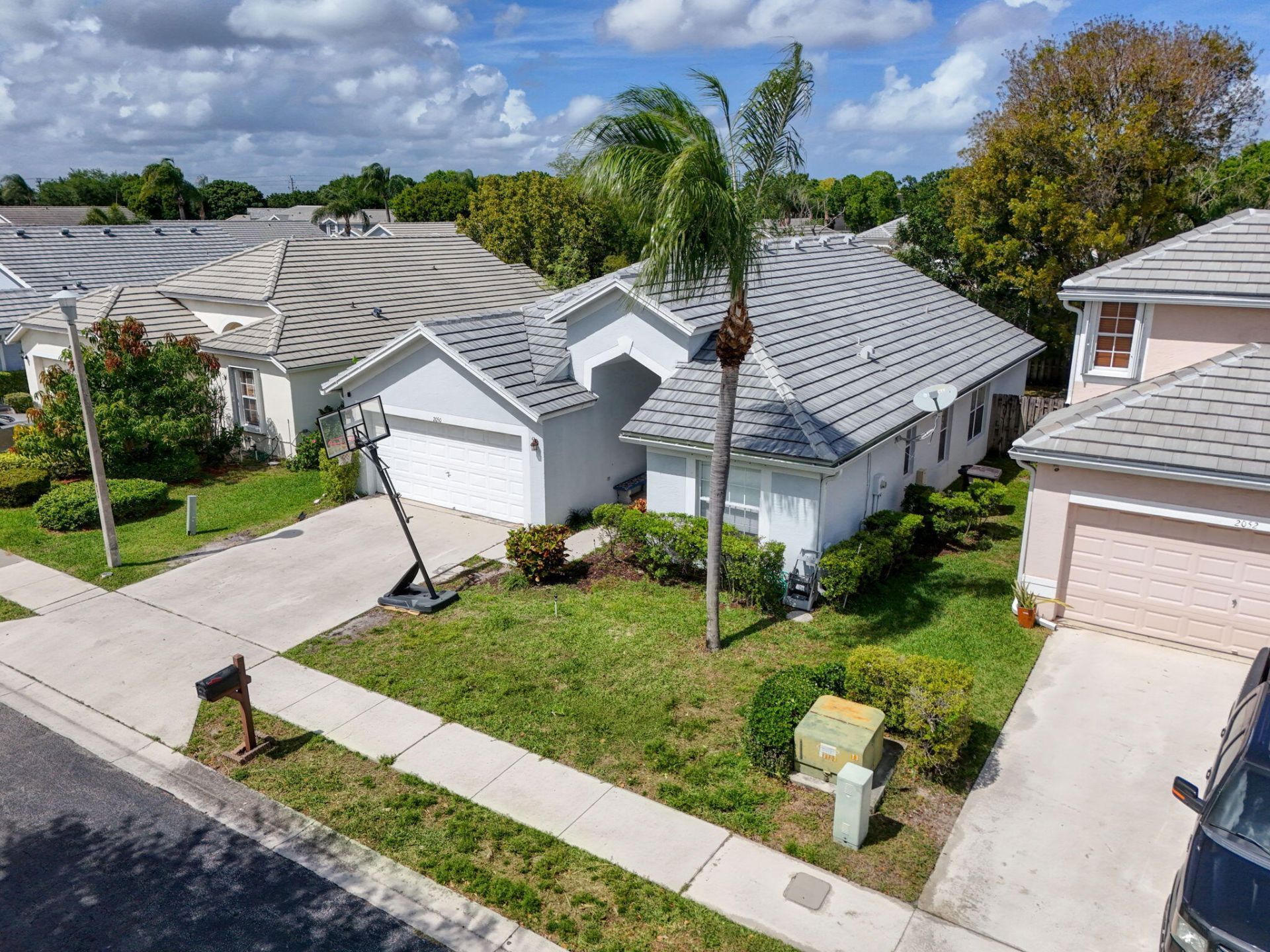 2050 Normandy Circle, West Palm Beach, FL 33409 Photo