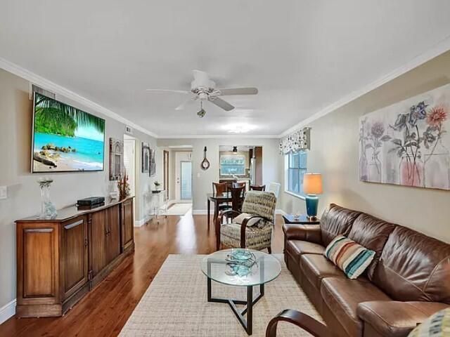9020 Sunrise Lakes Boulevard, Unit 201, Sunrise, FL 33322 Photo