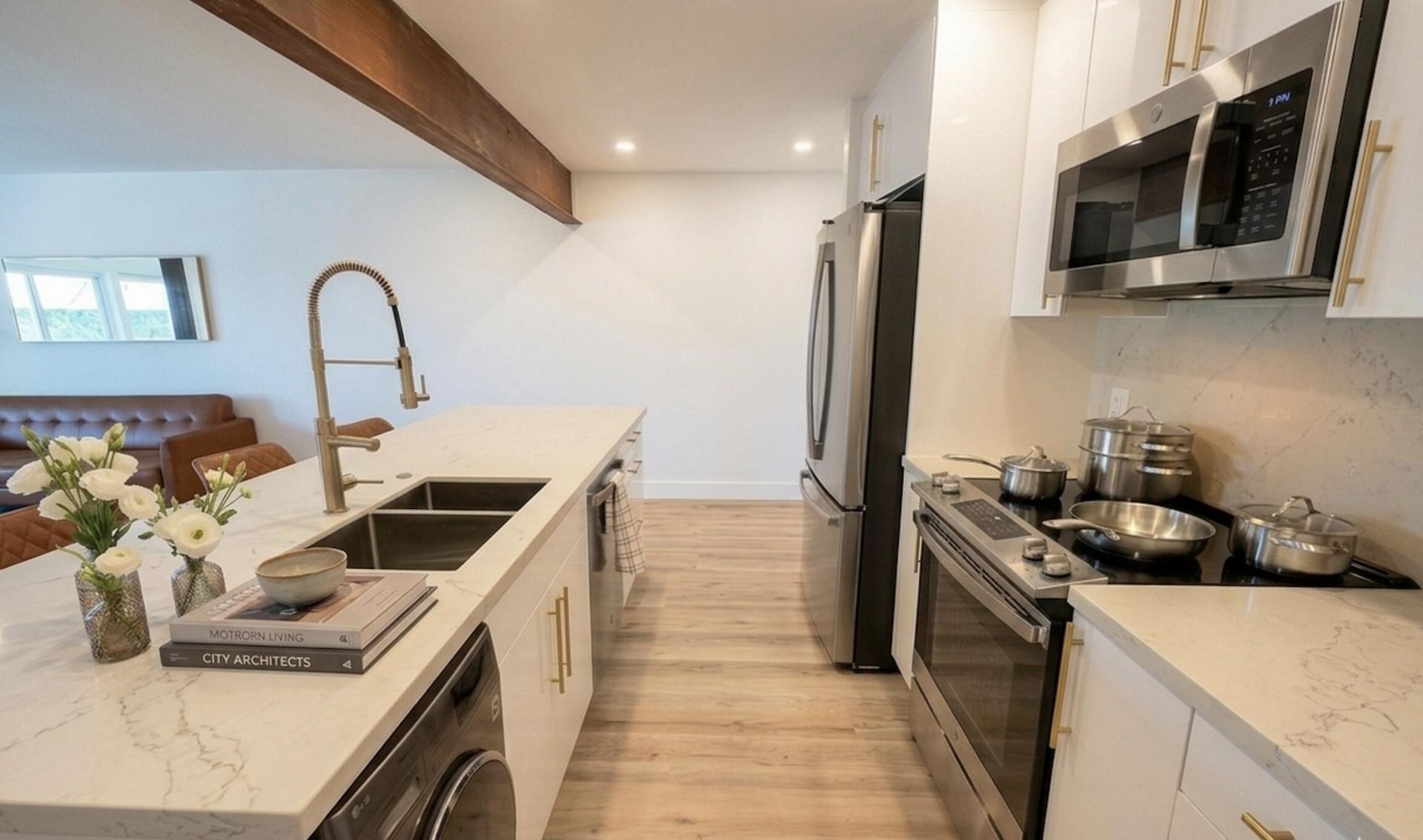 95 N Birch Road, Unit 605, Fort Lauderdale, FL 33304 Photo