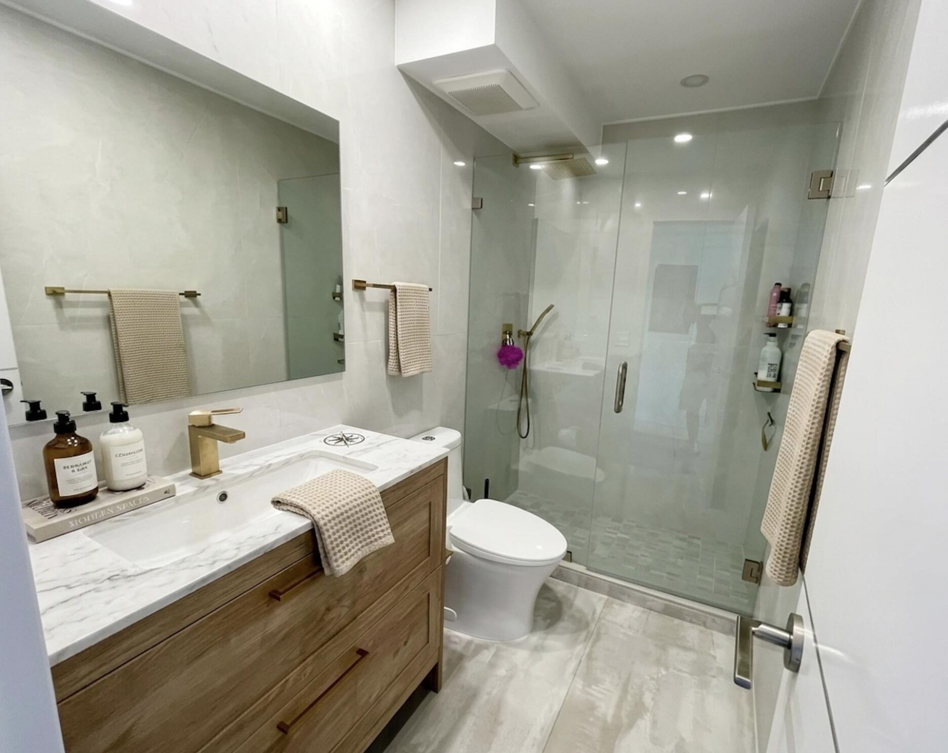 95 N Birch Road, Unit 605, Fort Lauderdale, FL 33304 Photo