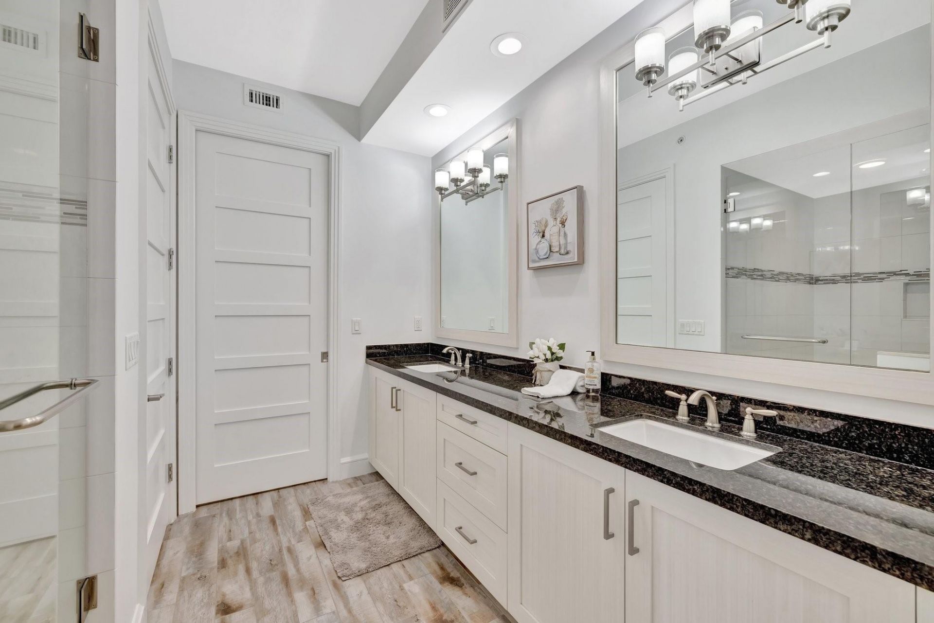 4511 El Mar Drive, Unit 210, Lauderdale by the Sea, FL 33308 Photo