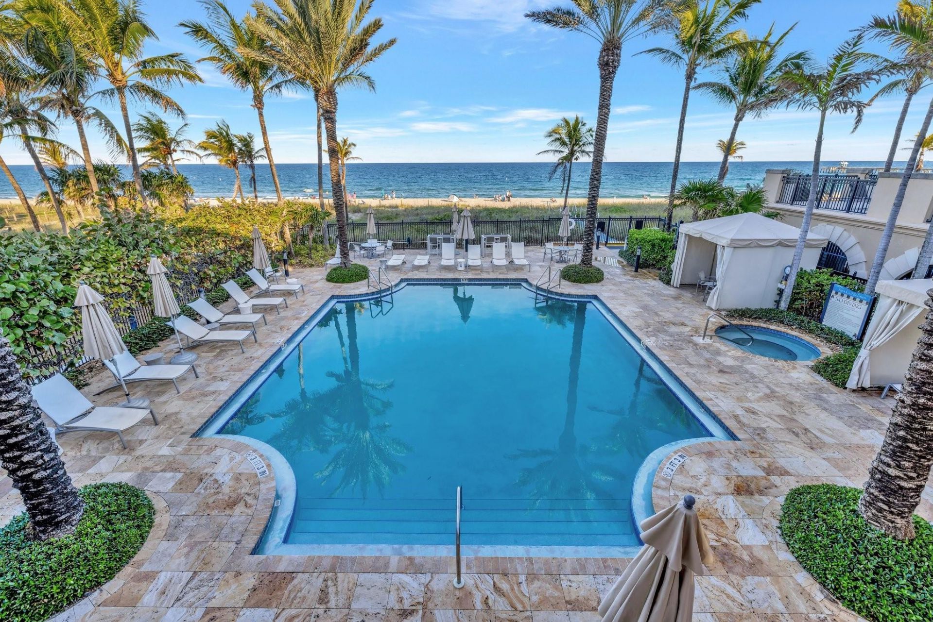 4511 El Mar Drive, Unit 210, Lauderdale by the Sea, FL 33308 Photo