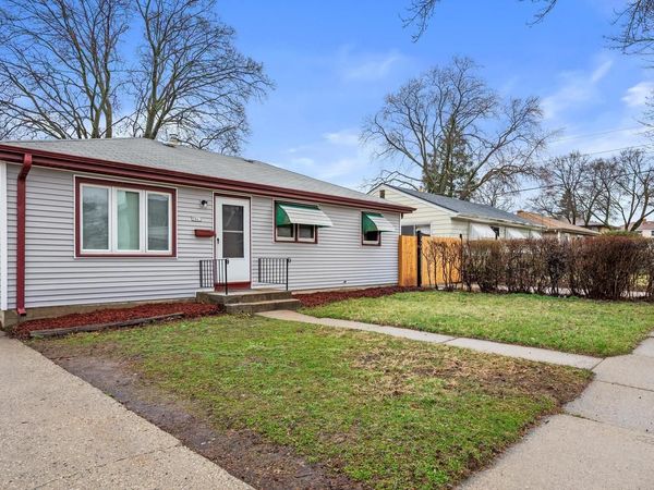 5863 N 62nd STREET, Milwaukee, WI 53218