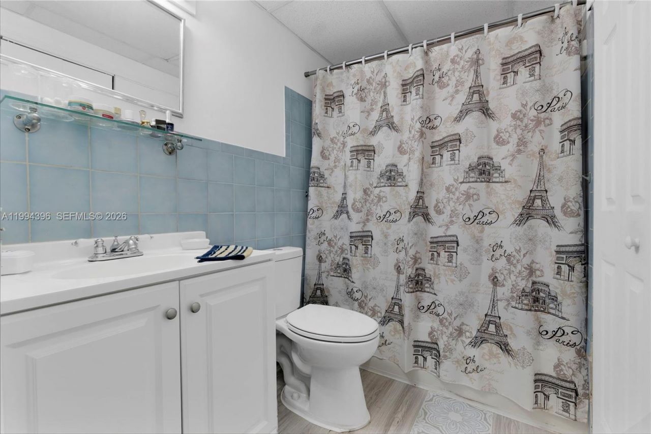 300 Northwest Blvd , Miami, FL 33126 Photo