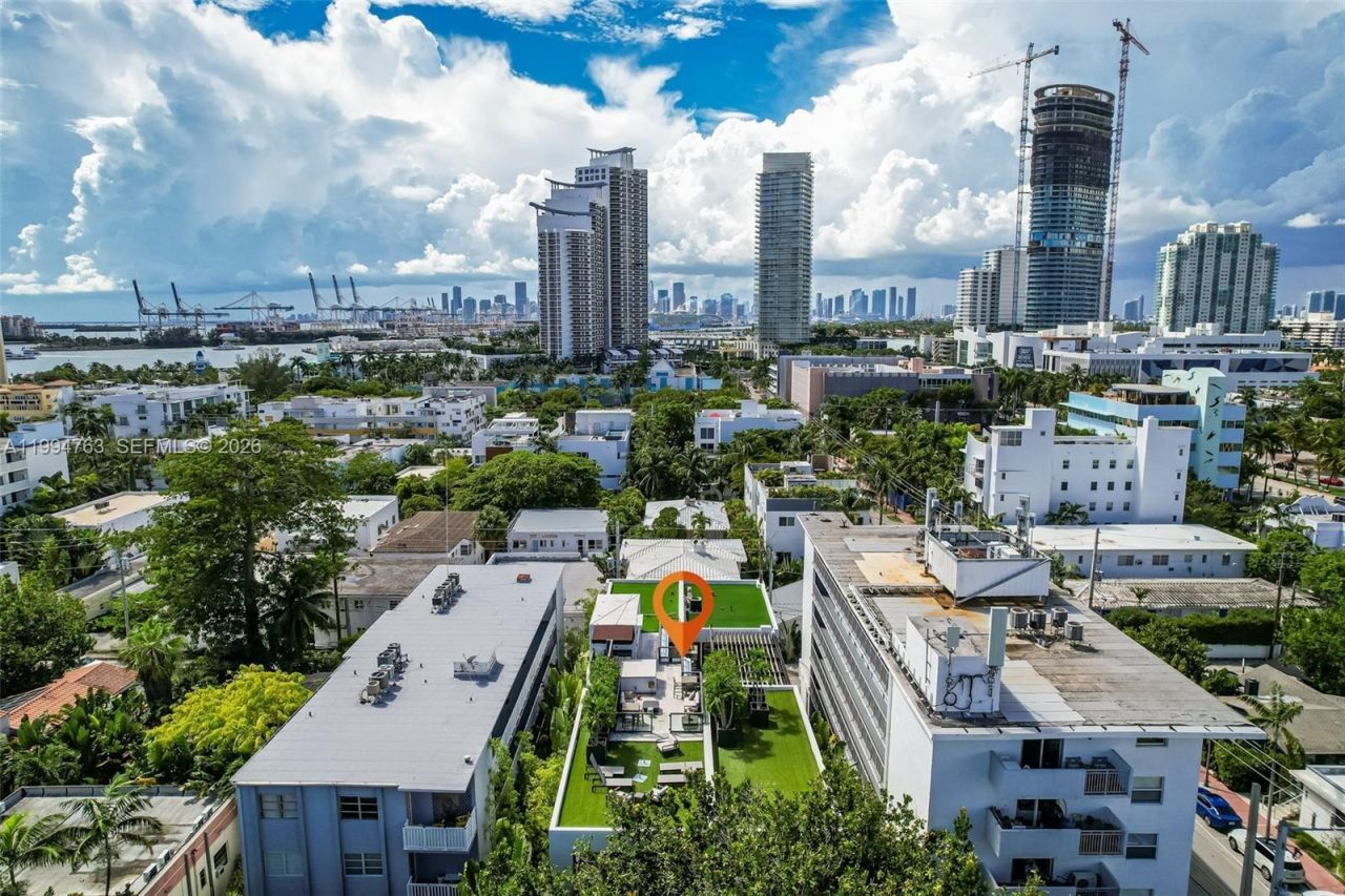 350 Meridian Ave , Unit 202, Miami Beach, FL 33139 Photo