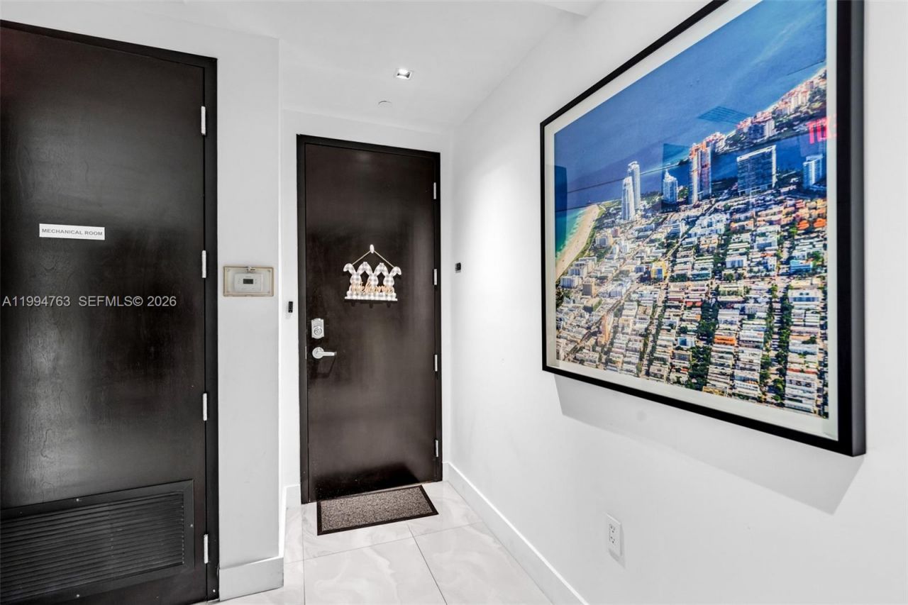 350 Meridian Ave , Unit 202, Miami Beach, FL 33139 Photo