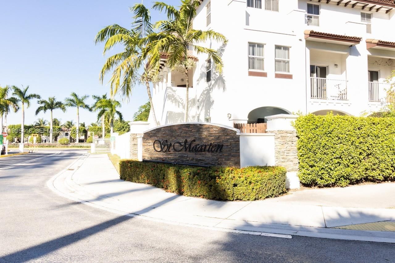 8760 NW 97th Ave , Unit 201, Doral, FL 33178 Photo