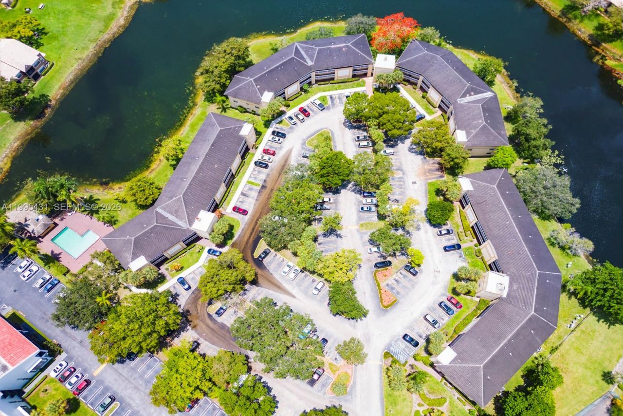 9022 NW 28th Dr , Unit 2-312, Coral Springs, FL 33065 Photo