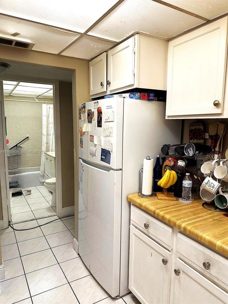 3720 Inverrary Dr, Unit 1J, Lauderhill, FL 33319 Photo