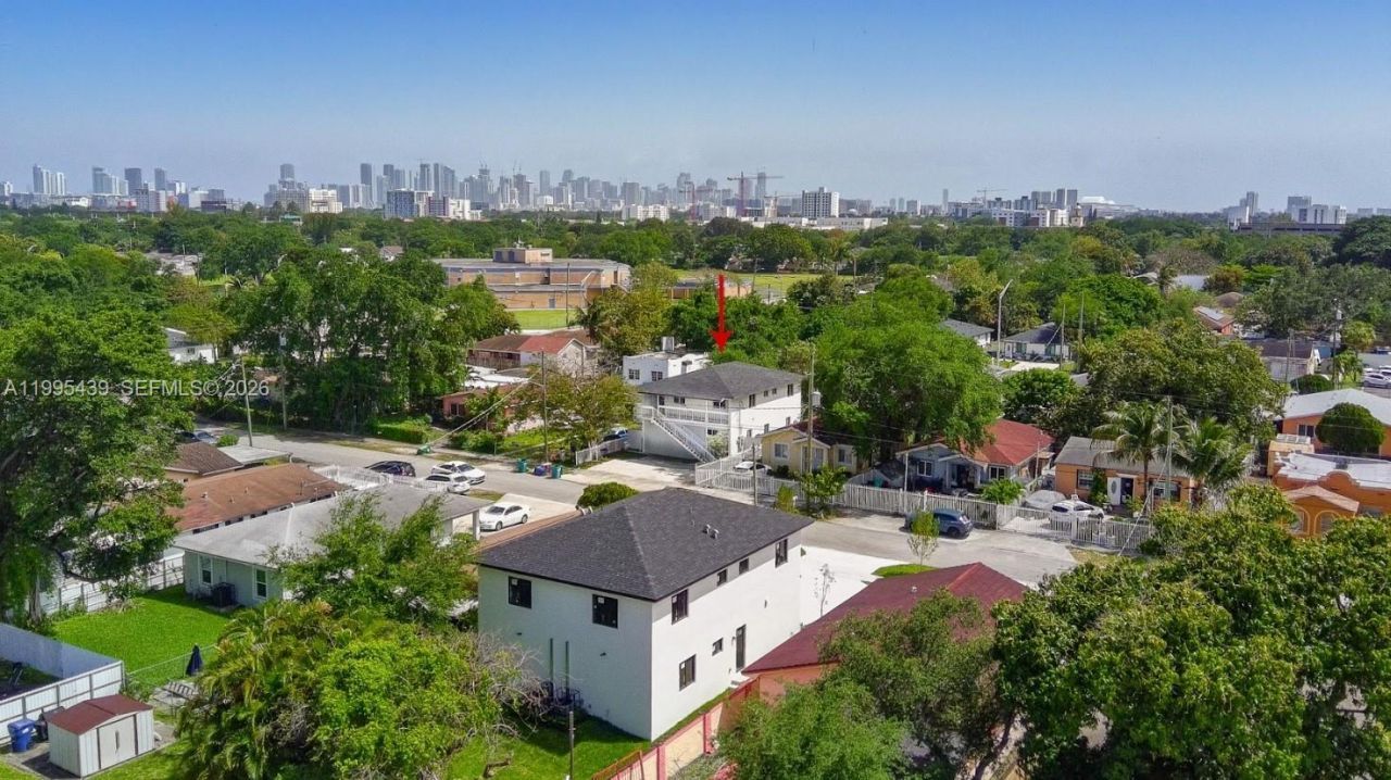 2132 NW 47th St , Unit 2132, Miami, FL 33142 Photo
