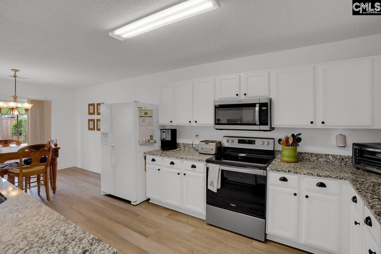 520 Blue Lake Drive Photo 10