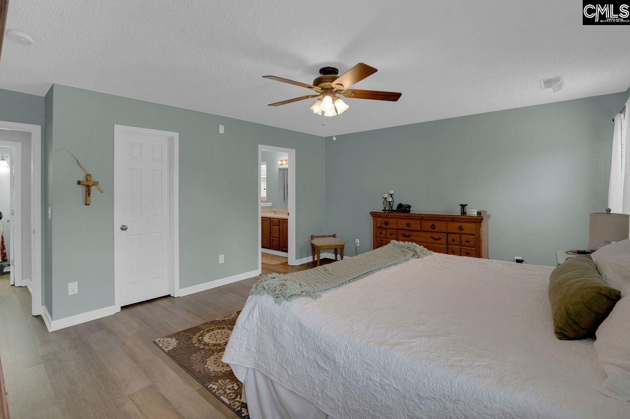 520 Blue Lake Drive Photo 12