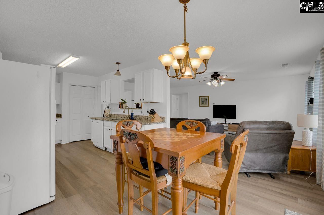 520 Blue Lake Drive Photo 7