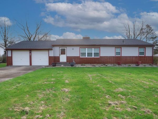 125 Hilltop Road, Ontario, OH 44906