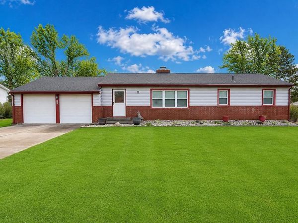 125 Hilltop Road, Ontario, OH 44906