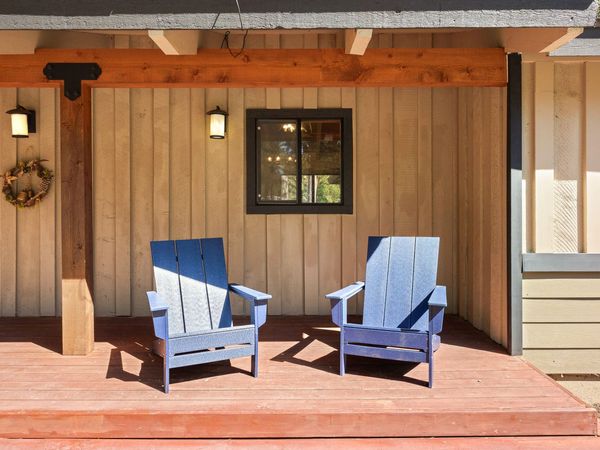 14850 Stagecoach, Sisters, OR 97759