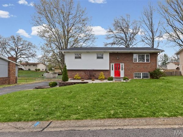 409 Bunker Hill Drive, Collinsville, IL 62234