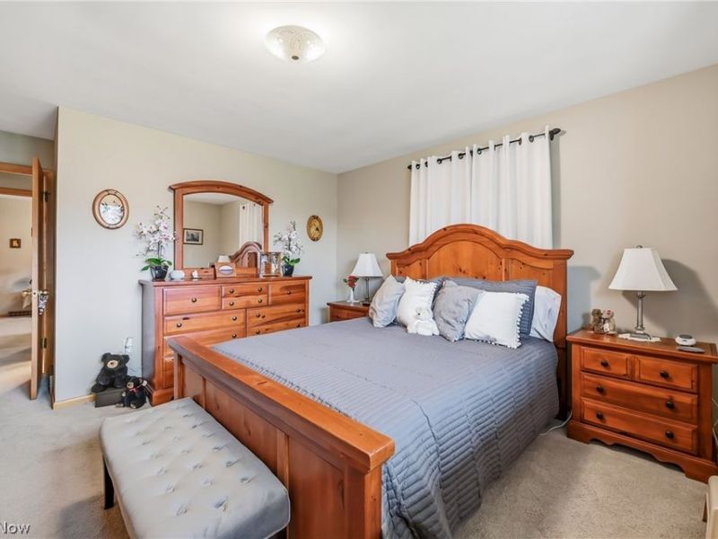 2076 Glenn Drive NE, Warren, OH 44483 Photo 17