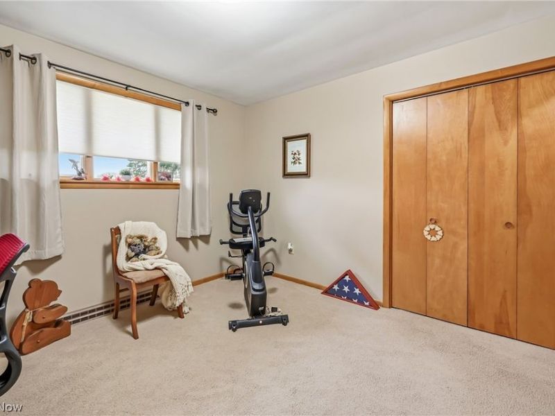 2076 Glenn Drive NE, Warren, OH 44483 Photo 20