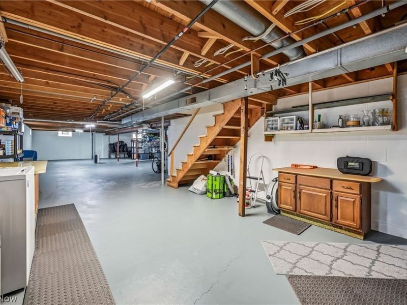 2076 Glenn Drive NE, Warren, OH 44483 Photo 27