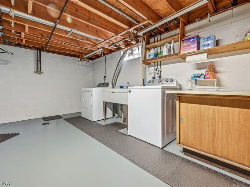 2076 Glenn Drive NE, Warren, OH 44483 Photo 29