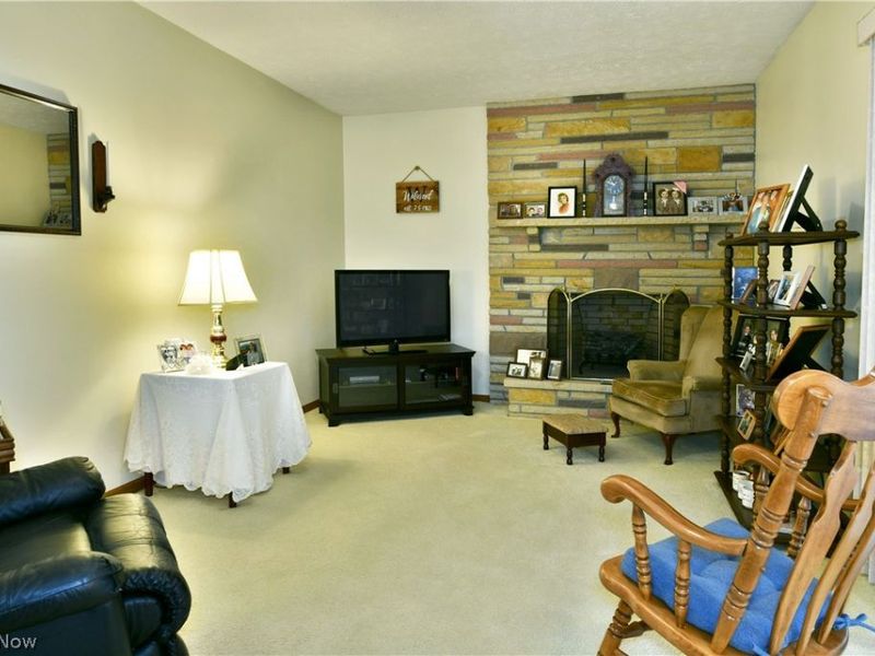 284 Wae Trail, Cortland, OH 44410 Photo 19