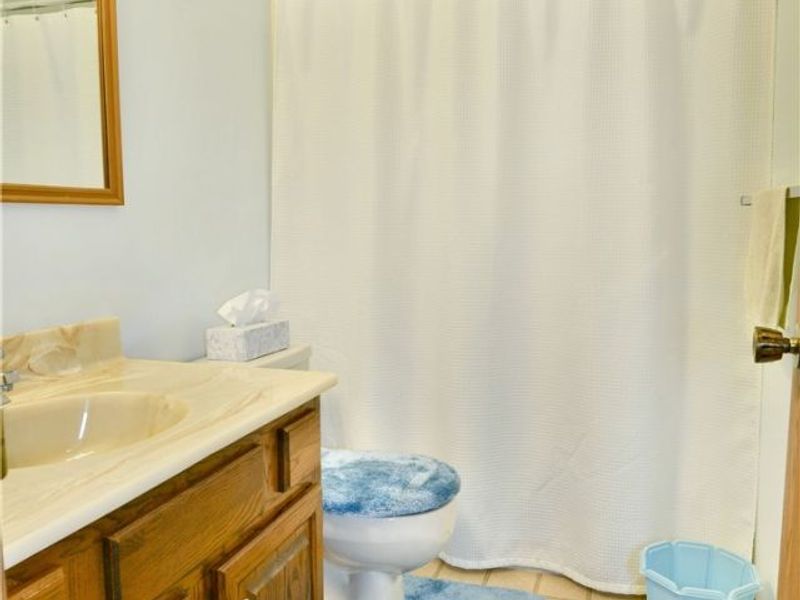 284 Wae Trail, Cortland, OH 44410 Photo 21