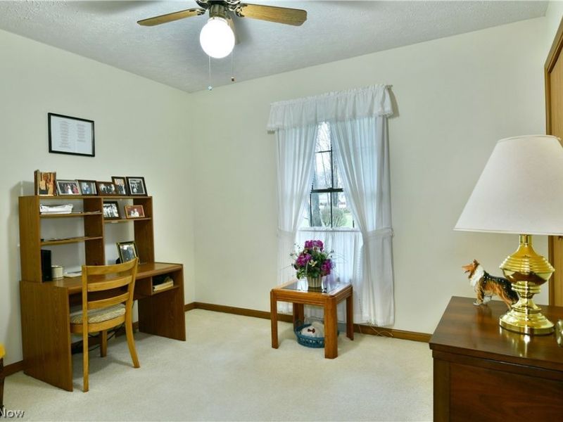 284 Wae Trail, Cortland, OH 44410 Photo 24