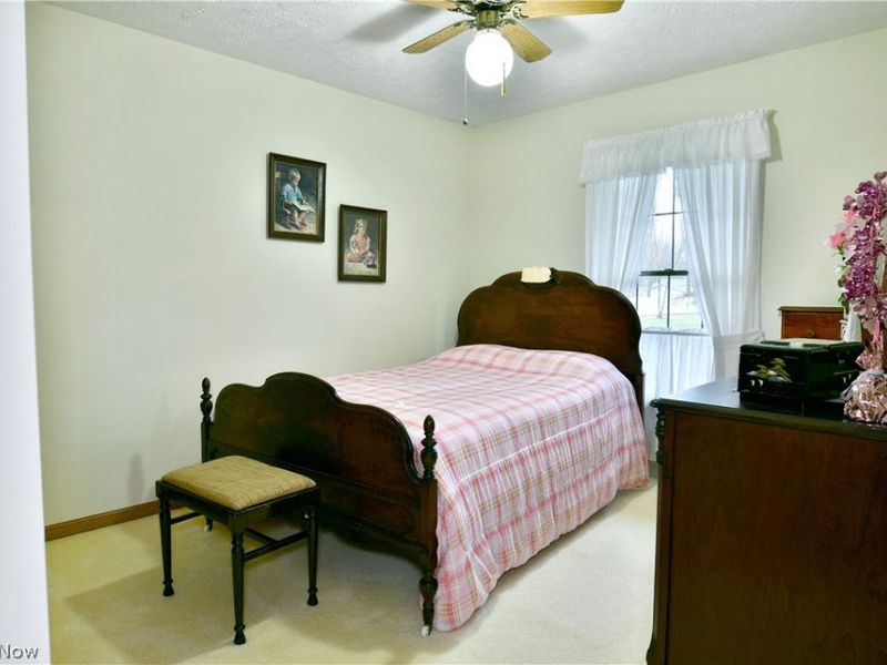 284 Wae Trail, Cortland, OH 44410 Photo 28