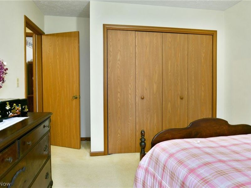 284 Wae Trail, Cortland, OH 44410 Photo 31