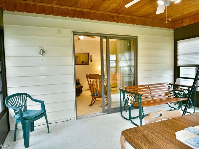 284 Wae Trail, Cortland, OH 44410 Photo 40