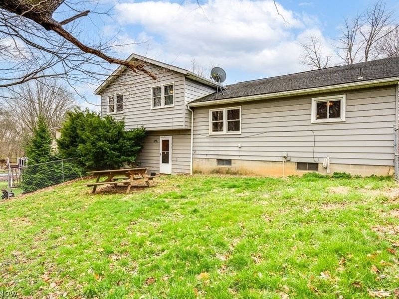 454 Westwood Avenue , Wadsworth, OH 44281 Photo 3