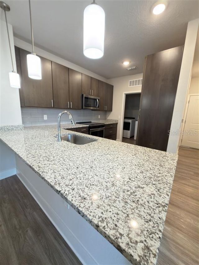 541 Academy Drive, Unit 204, Kissimmee, FL 34744 Photo