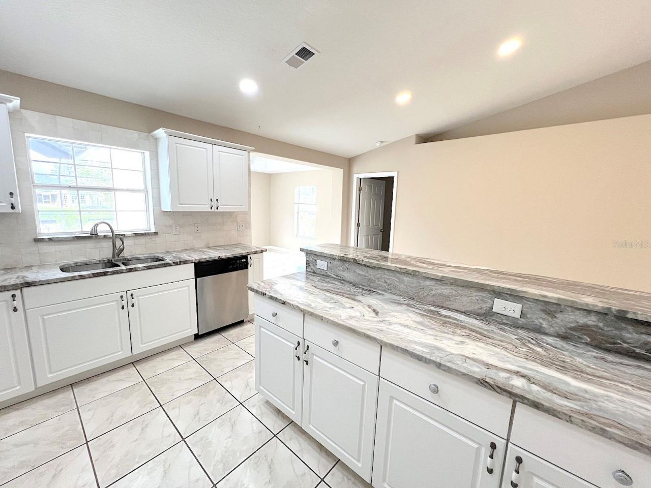 142 Rolling Sands Drive , Palm Coast, FL 32164 Photo