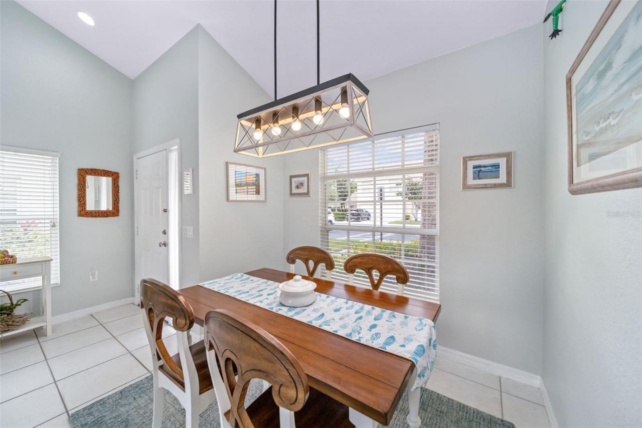 7667 Sweetbay Circle , Unit 11-102, Bradenton, FL 34203 Photo