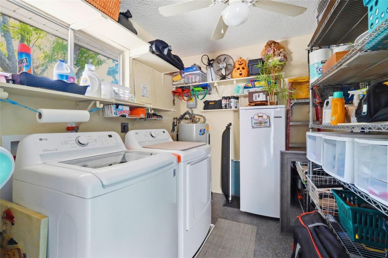 3985 Overlook Bend , Unit 16, Sarasota, FL 34232 Photo