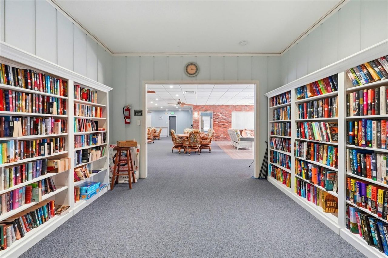 3985 Overlook Bend , Unit 16, Sarasota, FL 34232 Photo