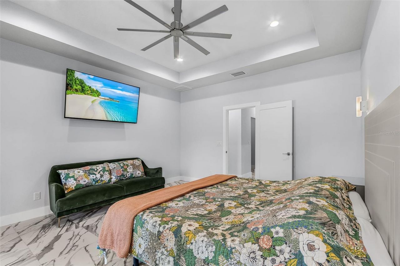 1275 Carlene Avenue , Fort Myers, FL 33901 Photo